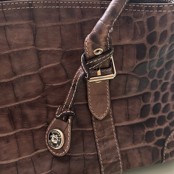 Dooney & Bourke Handbag Nile Collection - Picture 3 of 9